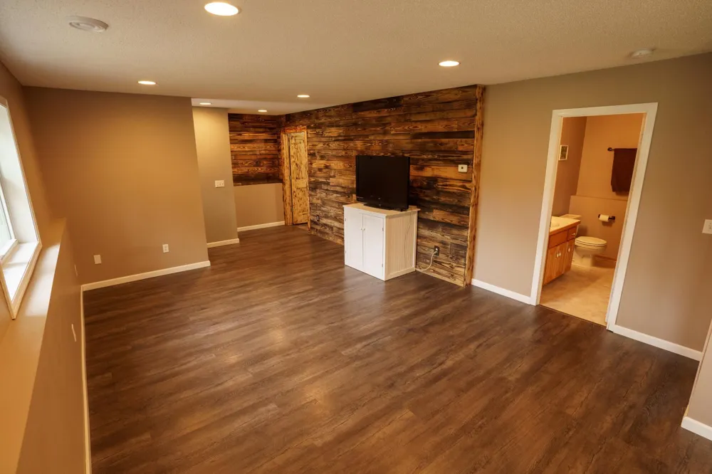 14460 283 1/2 AVENUE NW Zimmerman, MN 55398