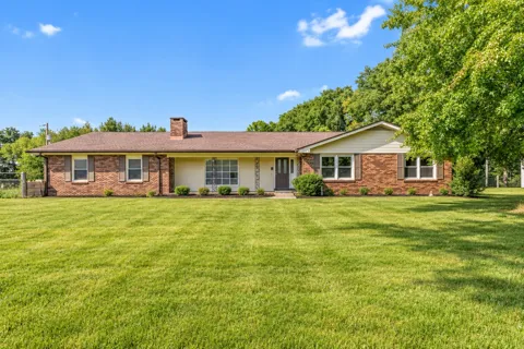 1100 Pleasant Valley Rd