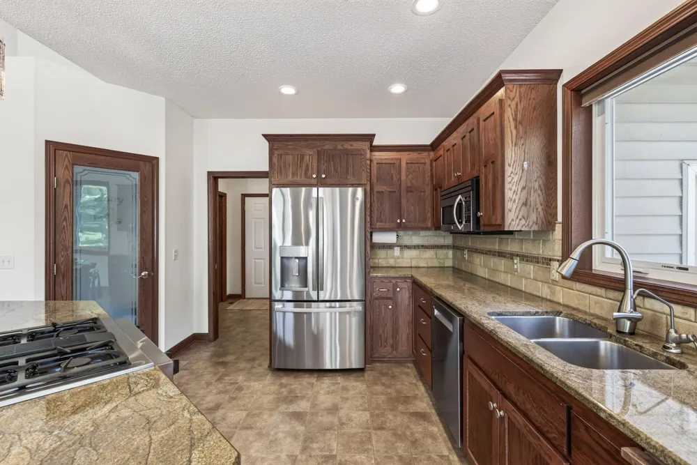 2311 Seurer Street Elko New Market, MN 55054
