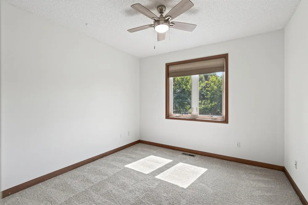 2311 Seurer Street Elko New Market, MN 55054