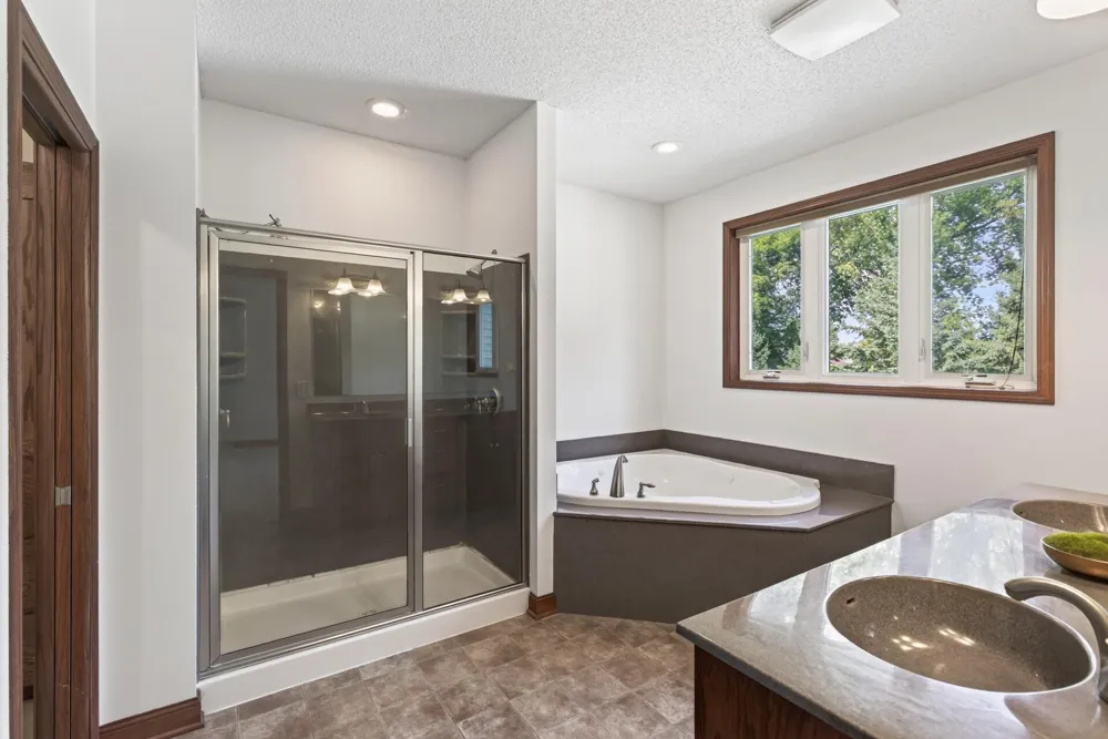 2311 Seurer Street Elko New Market, MN 55054