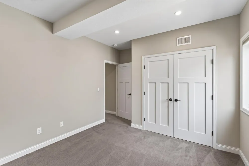 2311 Seurer Street Elko New Market, MN 55054