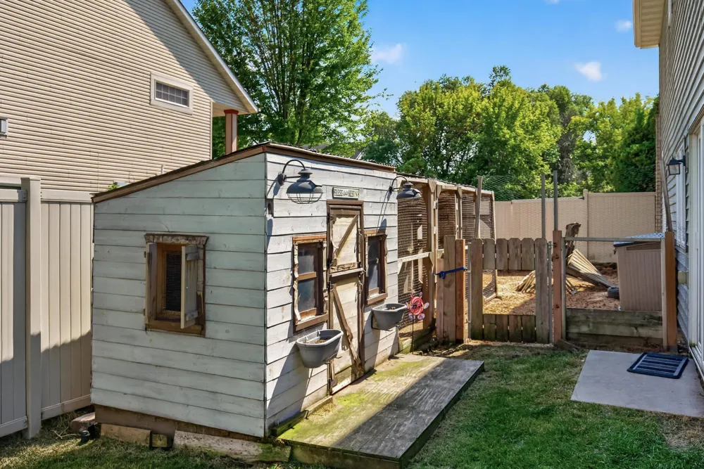 2311 Seurer Street Elko New Market, MN 55054