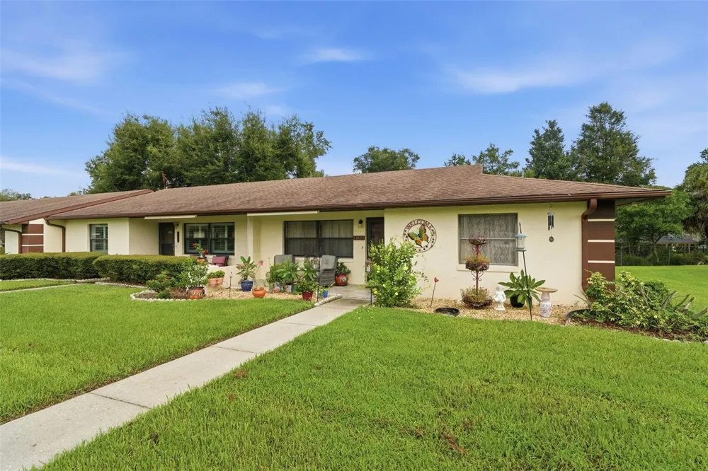 12435 ORANGEWOOD CIRCLE Tavares, FL 32778