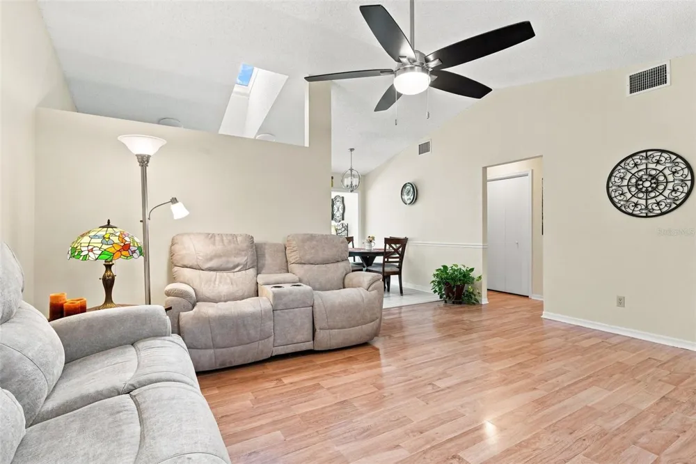 12435 ORANGEWOOD CIRCLE Tavares, FL 32778
