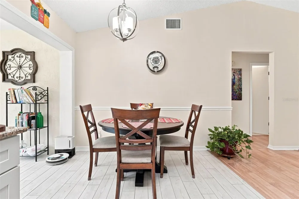 12435 ORANGEWOOD CIRCLE Tavares, FL 32778