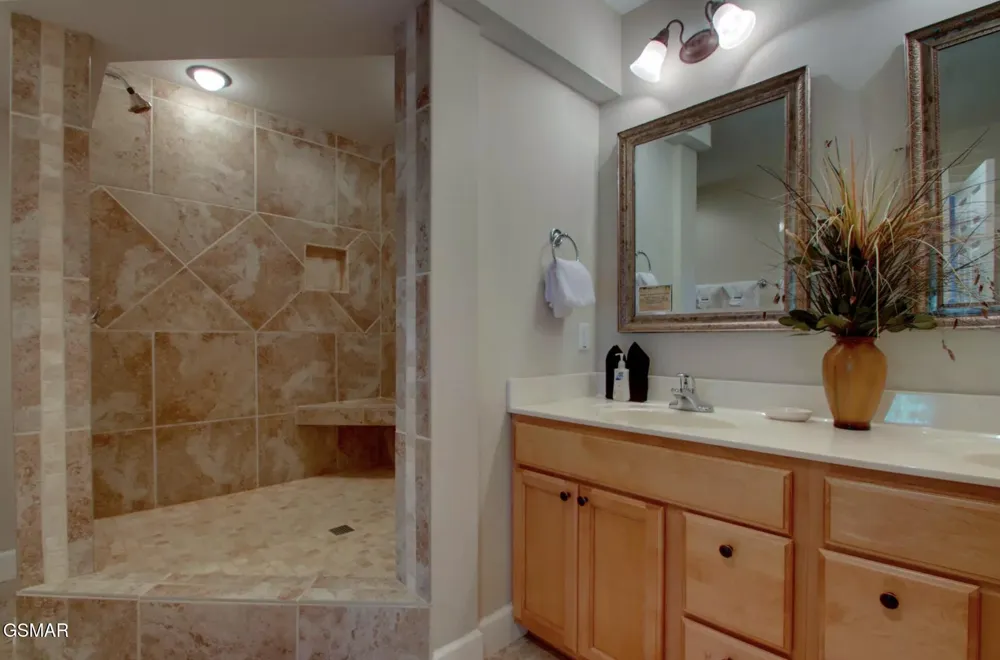 527 River Place Way #524 Sevierville, TN 37862