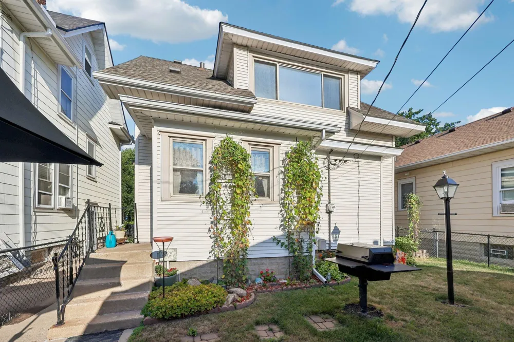 655 Simpson Street Saint Paul, MN 55104