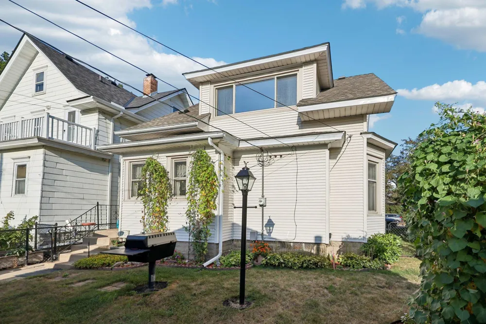 655 Simpson Street Saint Paul, MN 55104