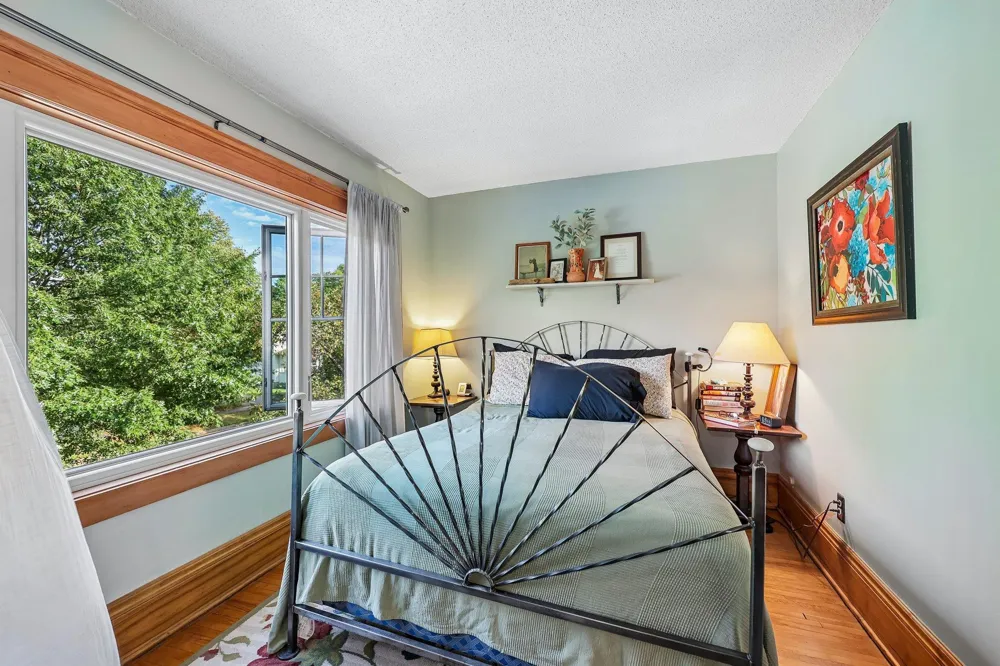 655 Simpson Street Saint Paul, MN 55104