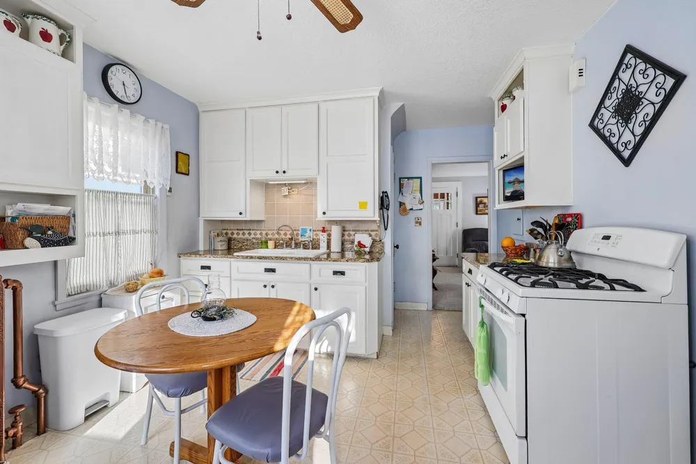 655 Simpson Street Saint Paul, MN 55104