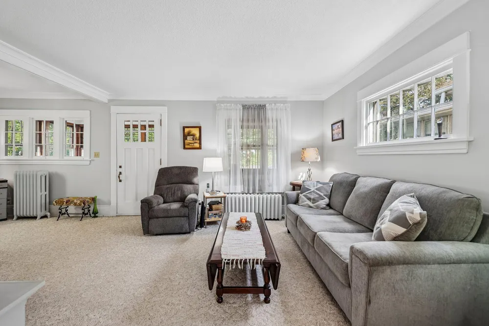 655 Simpson Street Saint Paul, MN 55104