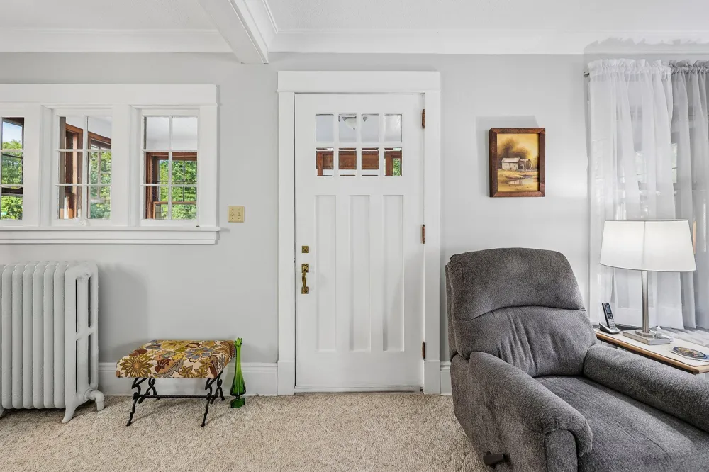 655 Simpson Street Saint Paul, MN 55104