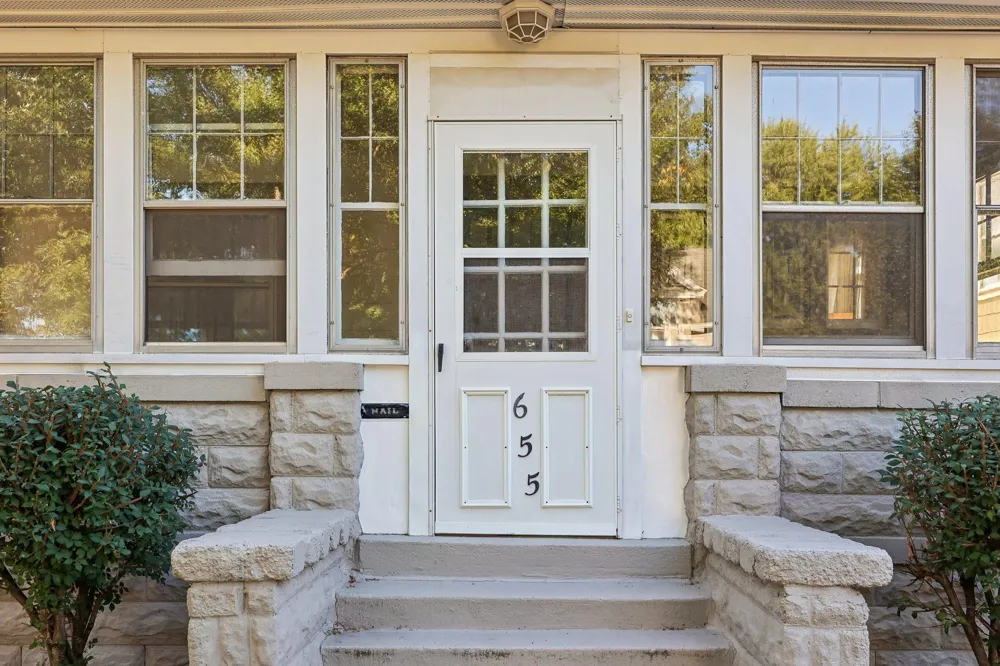 655 Simpson Street Saint Paul, MN 55104