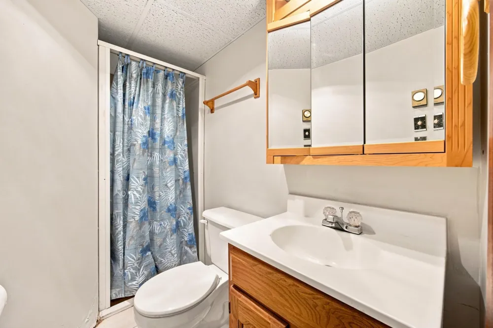 1713 17th Street S Fargo, ND 58103