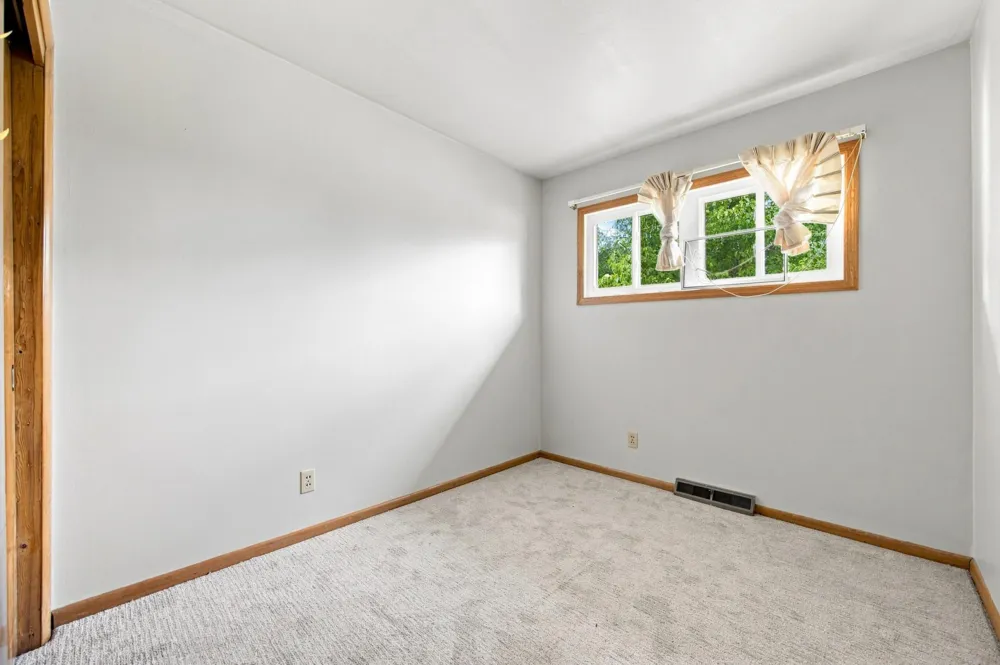 1713 17th Street S Fargo, ND 58103