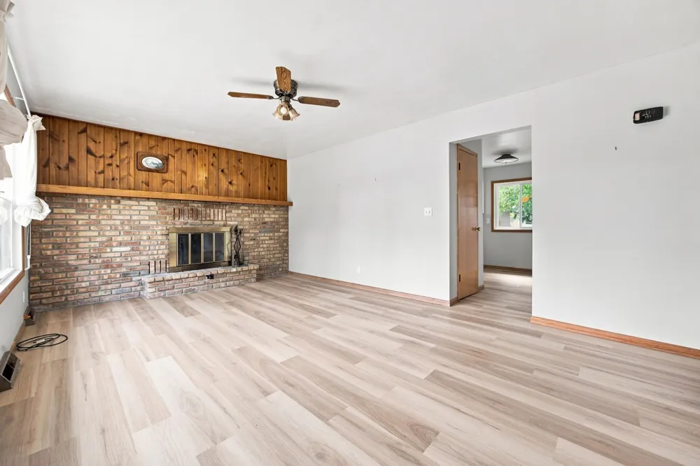 1713 17th Street S Fargo, ND 58103