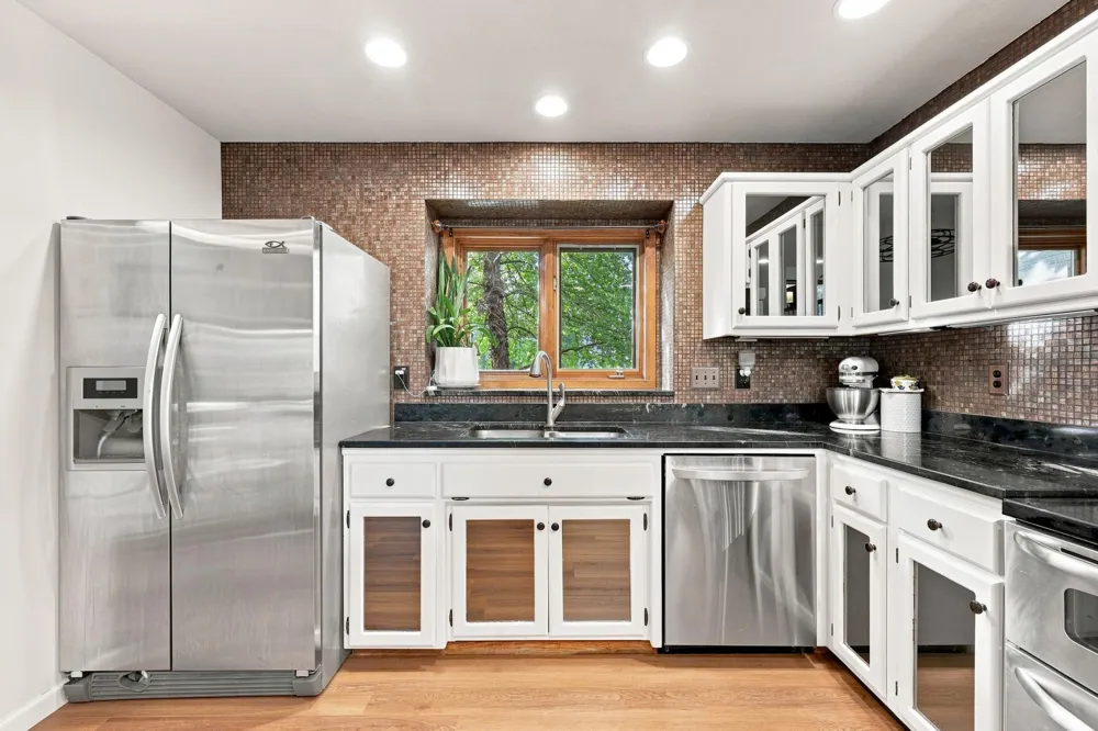 15 Fremont Drive S Fargo, ND 58103