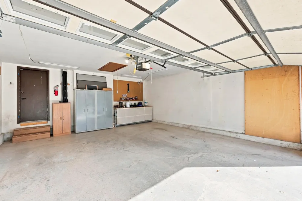 15 Fremont Drive S Fargo, ND 58103