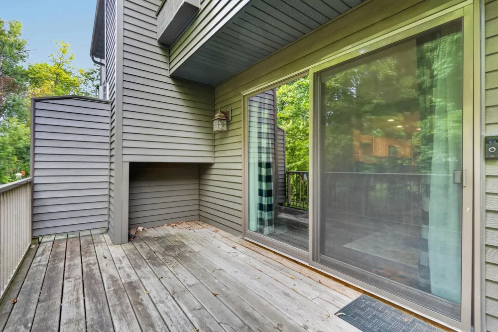 402 Quadna Mountain Road Hill City, MN 55748