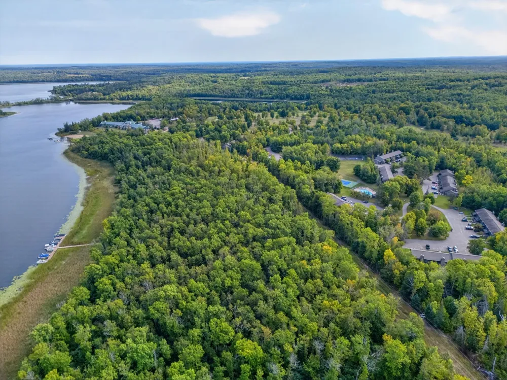 402 Quadna Mountain Road Hill City, MN 55748