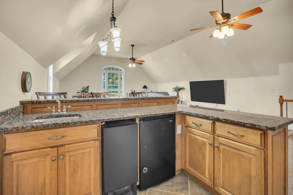 1405 Drakes Creek Rd Hendersonville, TN 37075