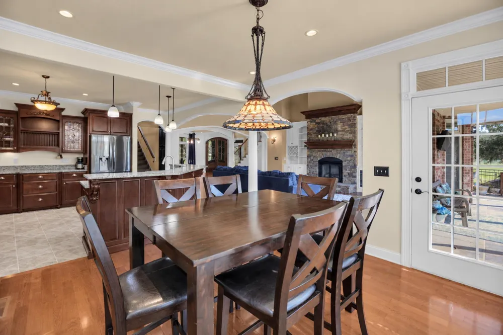 1405 Drakes Creek Rd Hendersonville, TN 37075