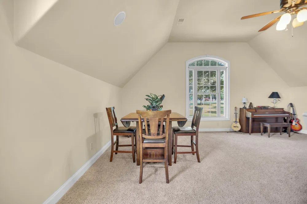1405 Drakes Creek Rd Hendersonville, TN 37075
