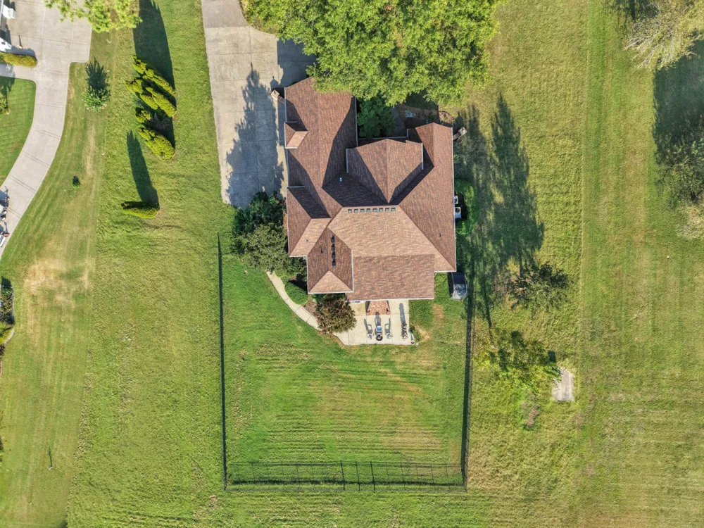 1405 Drakes Creek Rd Hendersonville, TN 37075