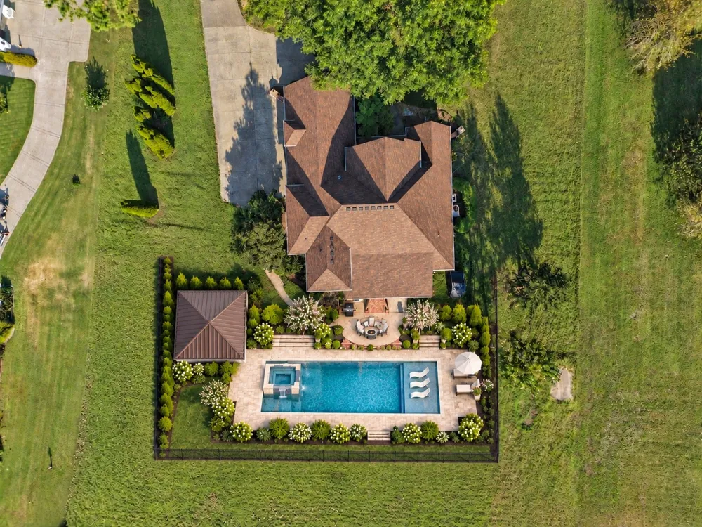 1405 Drakes Creek Rd Hendersonville, TN 37075