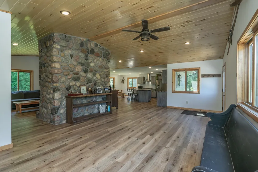 4175 County 71 NW Hackensack, MN 56452