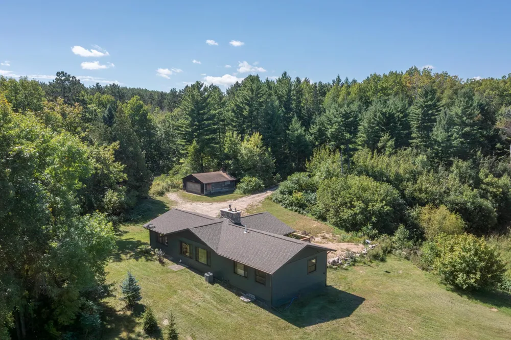 4175 County 71 NW Hackensack, MN 56452