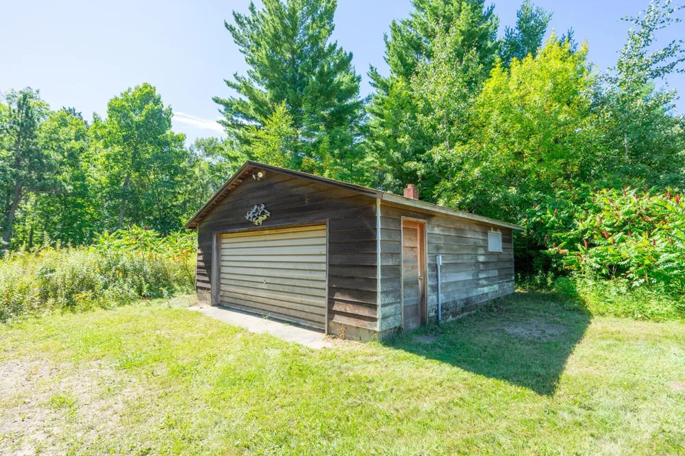 4175 County 71 NW Hackensack, MN 56452