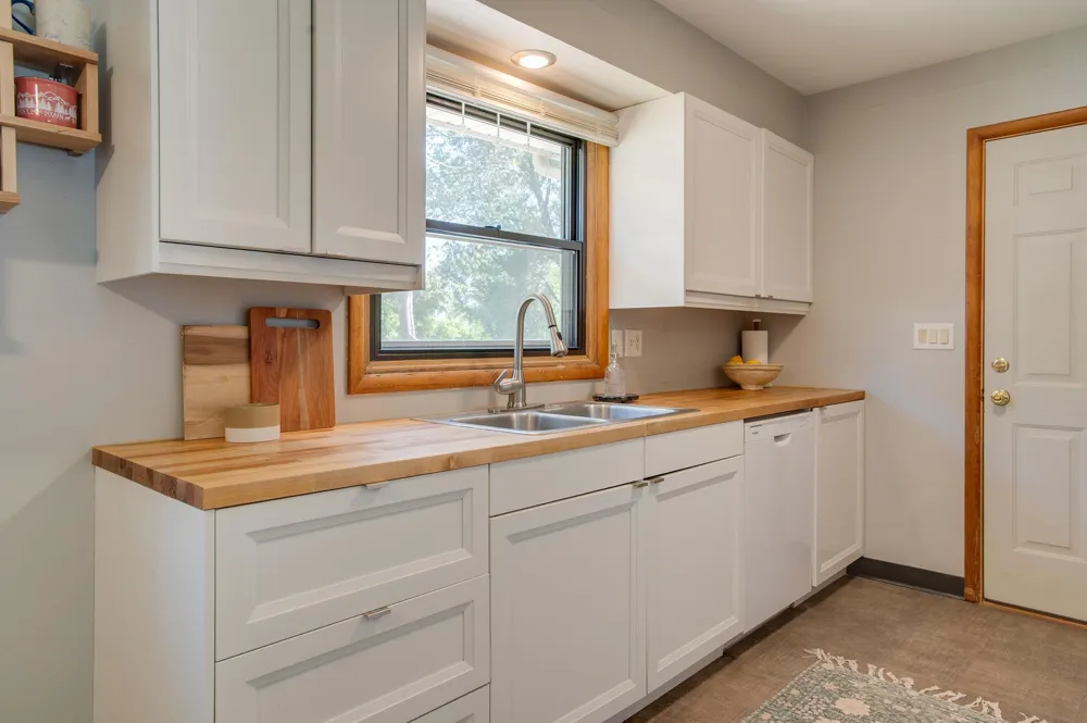 1842 15th Street S Fargo, ND 58103