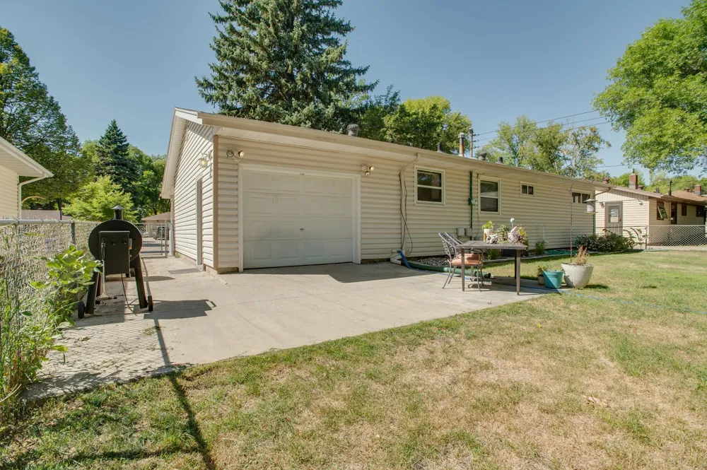 1842 15th Street S Fargo, ND 58103
