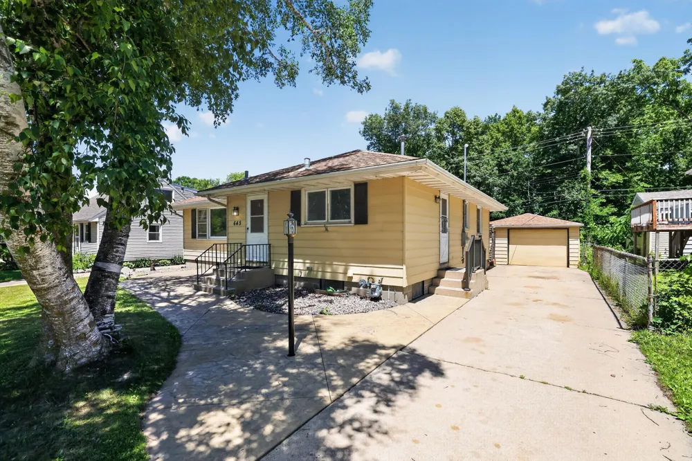 645 23rd Street NE Rochester, MN 55906