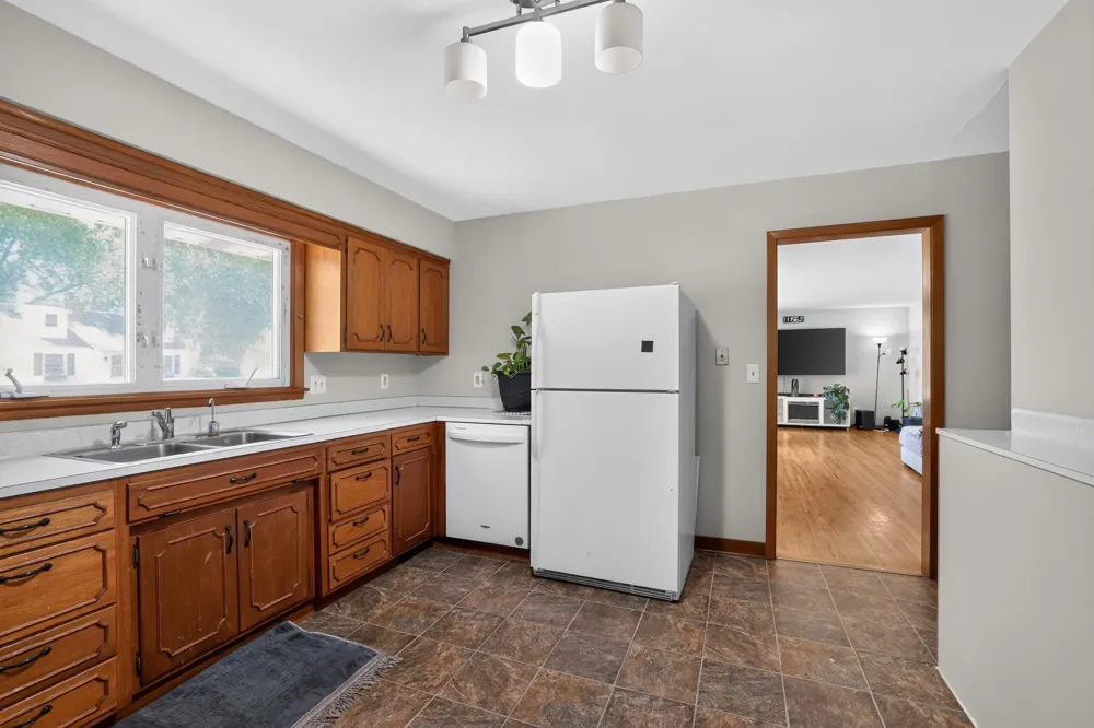 645 23rd Street NE Rochester, MN 55906