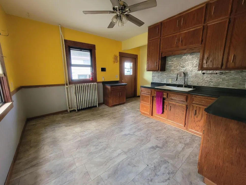 85 Hatch Avenue Saint Paul, MN 55117