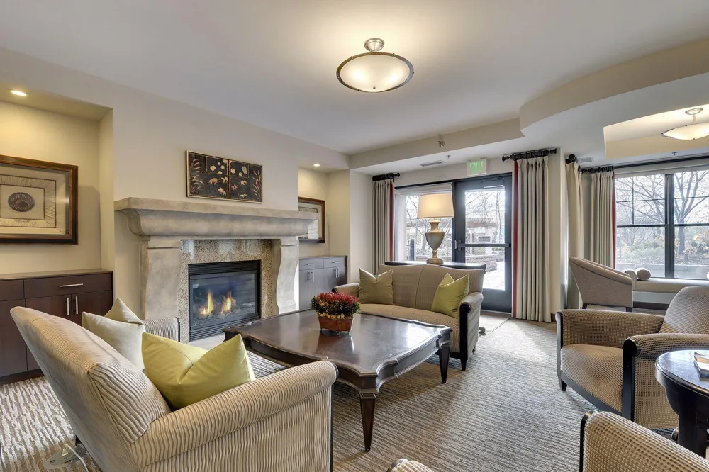 317 Groveland Avenue #311 Minneapolis, MN 55403