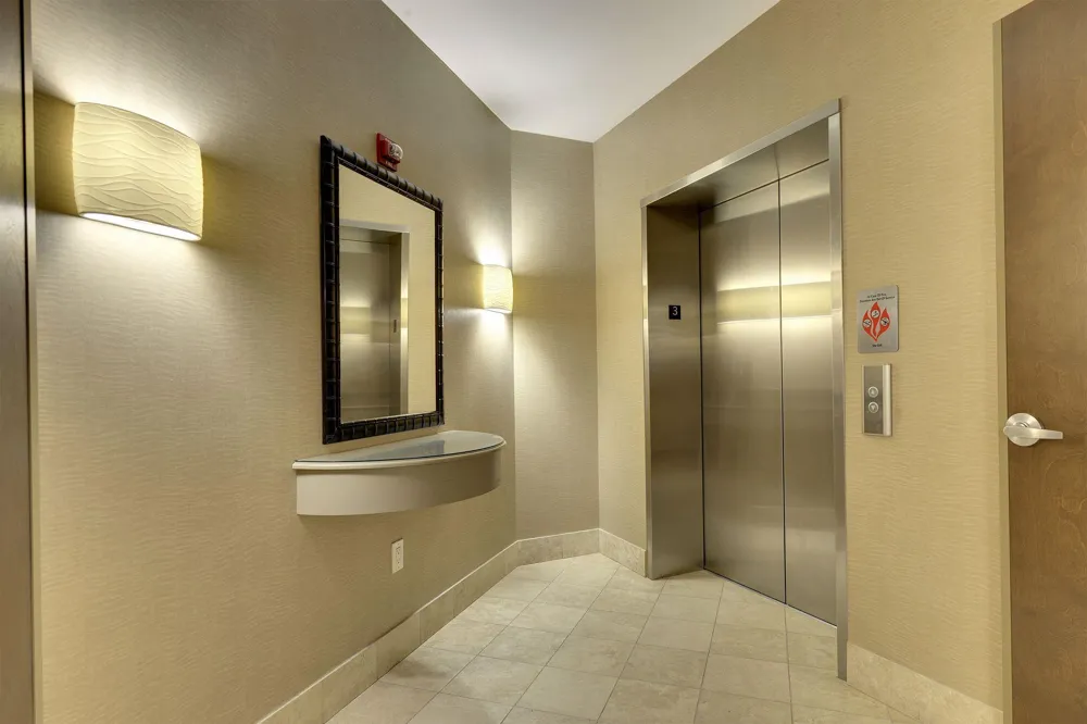 317 Groveland Avenue #311 Minneapolis, MN 55403