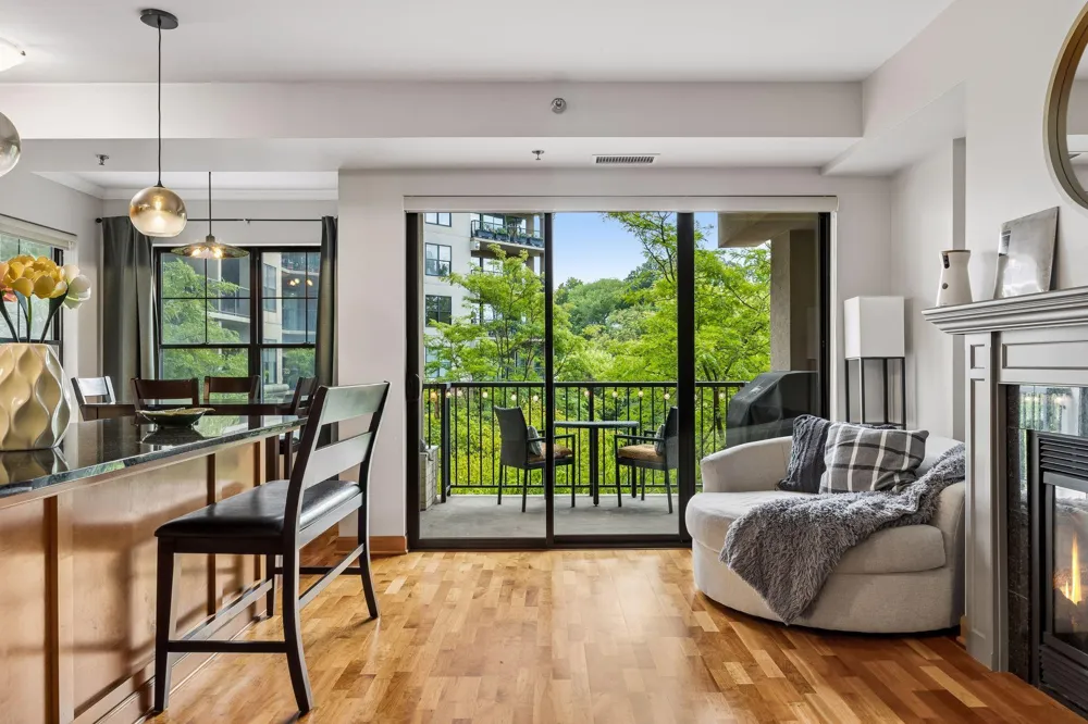 317 Groveland Avenue #311 Minneapolis, MN 55403