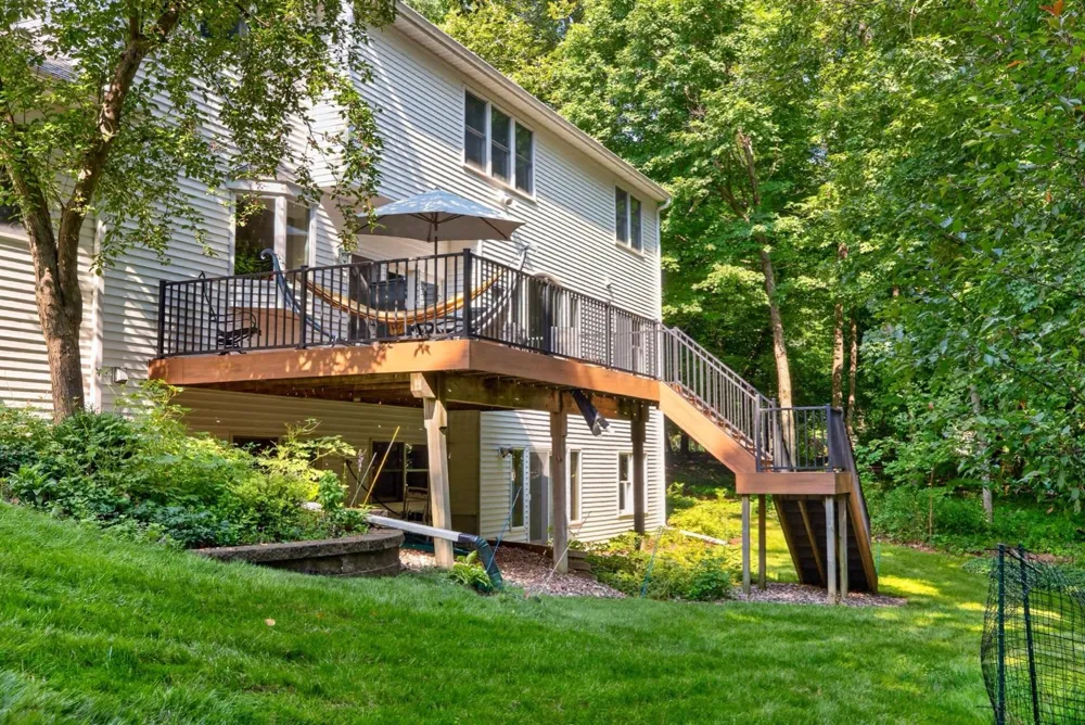 2374 Transit Court SW Rochester, MN 55902