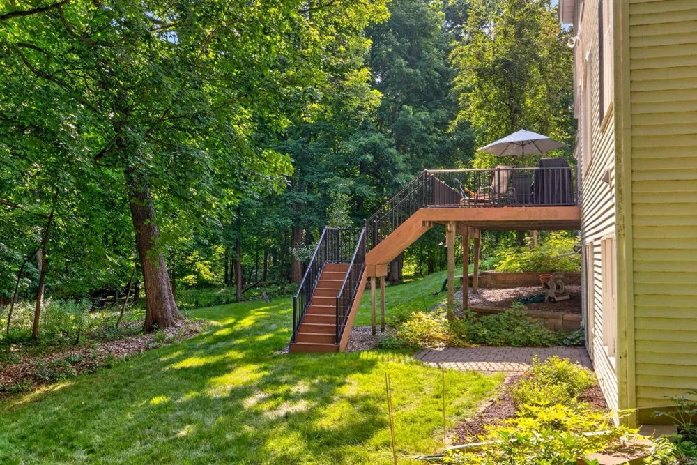 2374 Transit Court SW Rochester, MN 55902