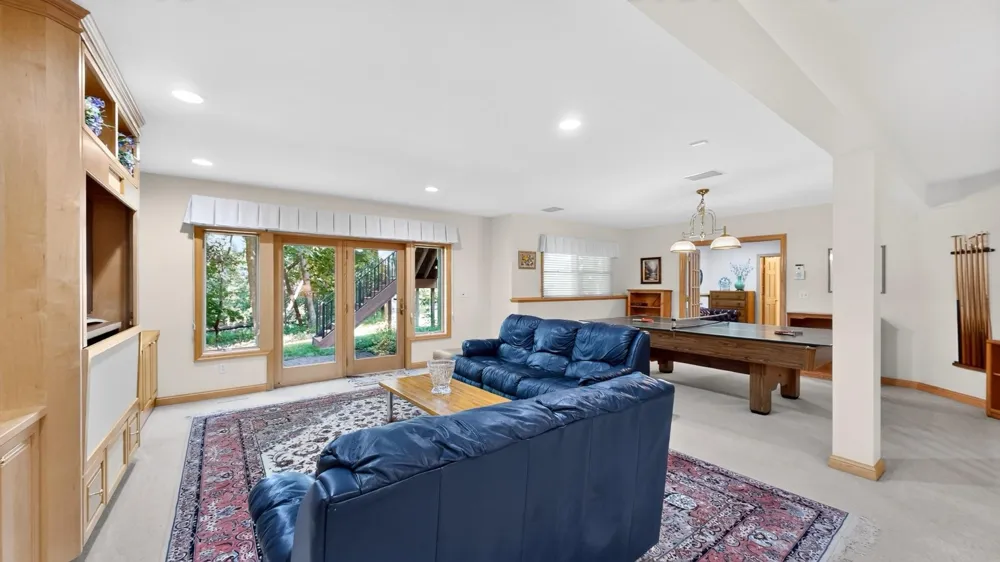 2374 Transit Court SW Rochester, MN 55902