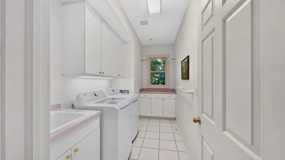 2374 Transit Court SW Rochester, MN 55902