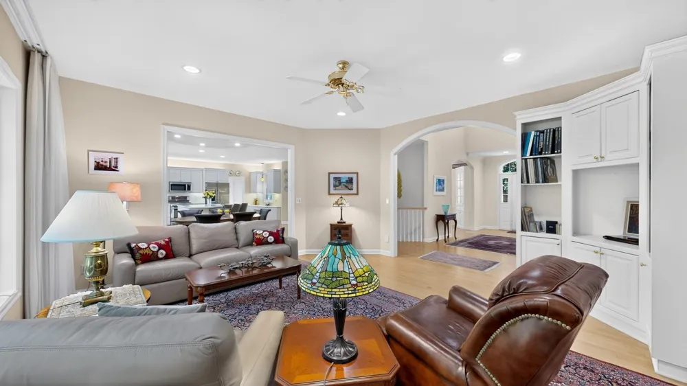 2374 Transit Court SW Rochester, MN 55902