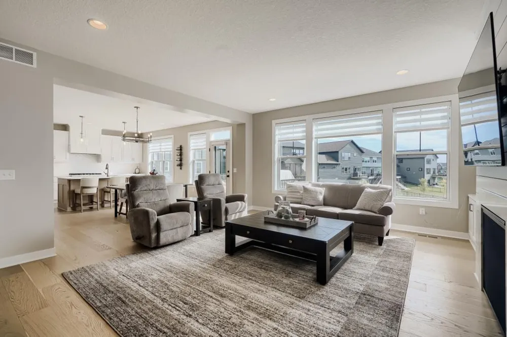 10238 Shadyview Lane Maple Grove, MN 55311