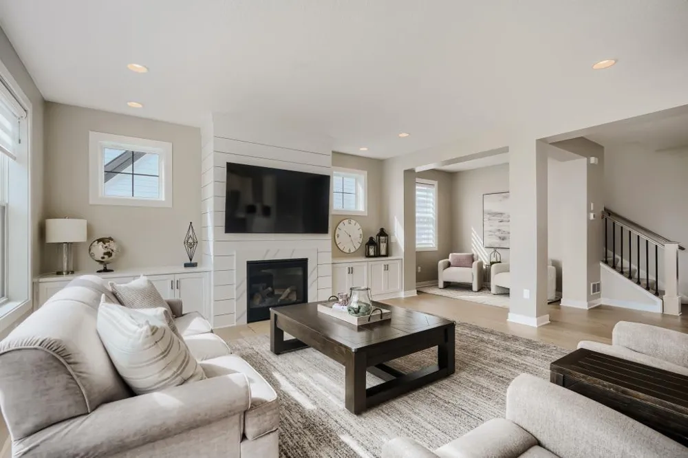 10238 Shadyview Lane Maple Grove, MN 55311