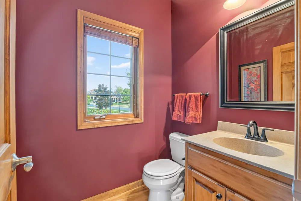 17701 76th Avenue Maple Grove, MN 55311