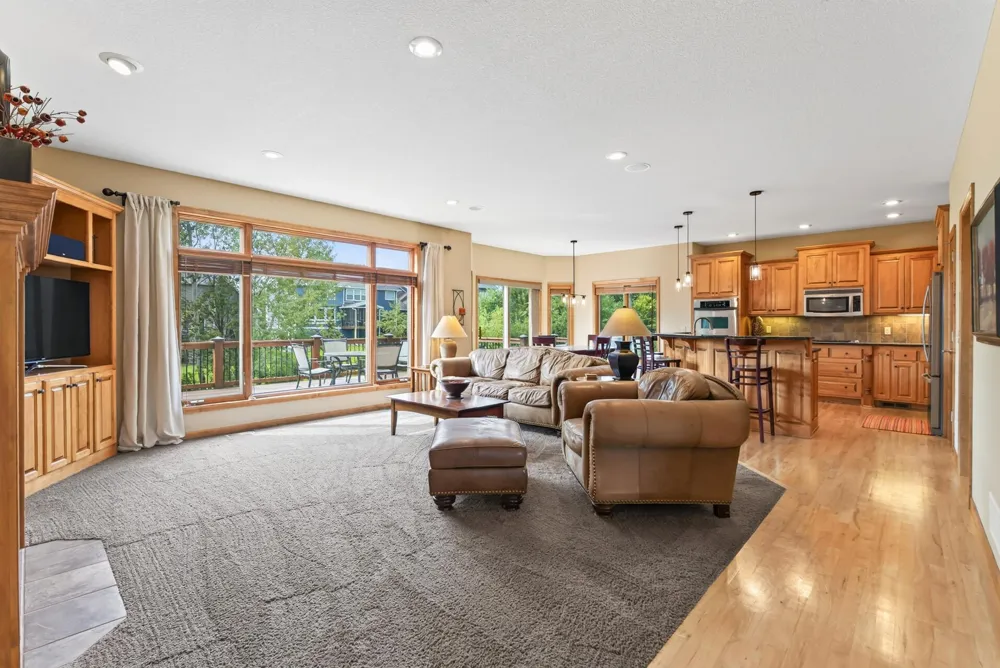 17701 76th Avenue Maple Grove, MN 55311